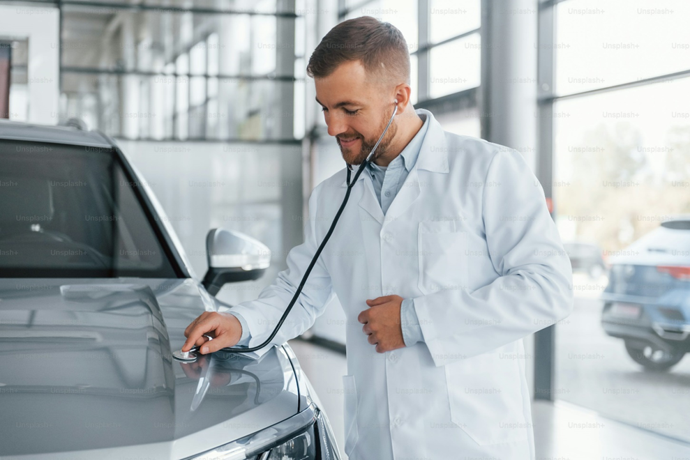 Check-up de pintura: é coisa de médico! A Inspeção Semestral Kisho garante a saúde do seu Ceramic Coating. Cuidado profissional e manutenção proativa.